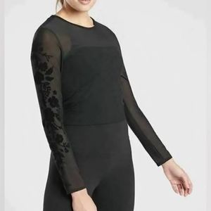 Athleta Limited Edition Velvet Rose Cropped Long Sleeve